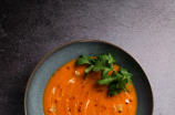 酸菜疙瘩汤(如何做一碗美味的酸菜疙瘩汤)